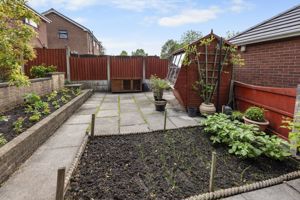 Photo 19- click for photo gallery